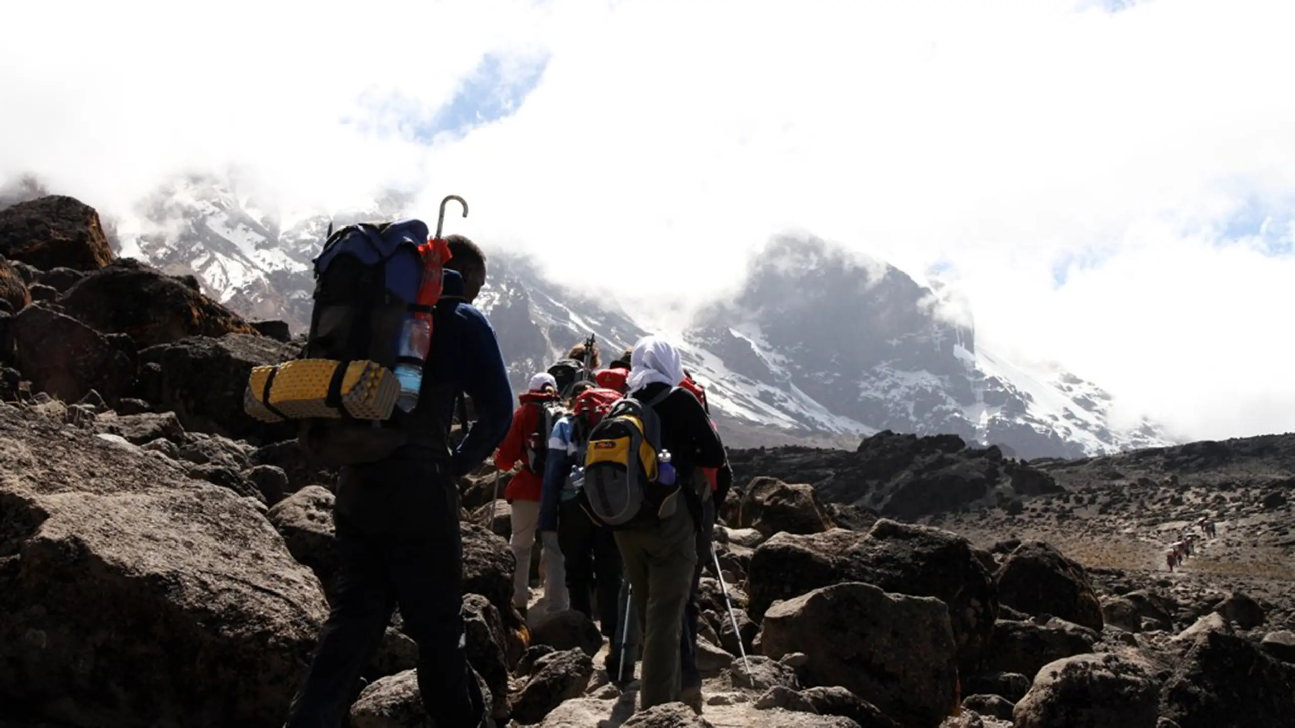 Barranco camp - Barafu camp (15,090ft | 4600m)